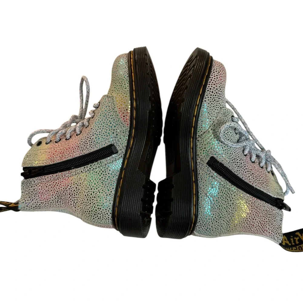 Dr. Martens 1460 Pascal‎ Kids Boots Rainbow Iridescent Leather Size 7 US 6 UK